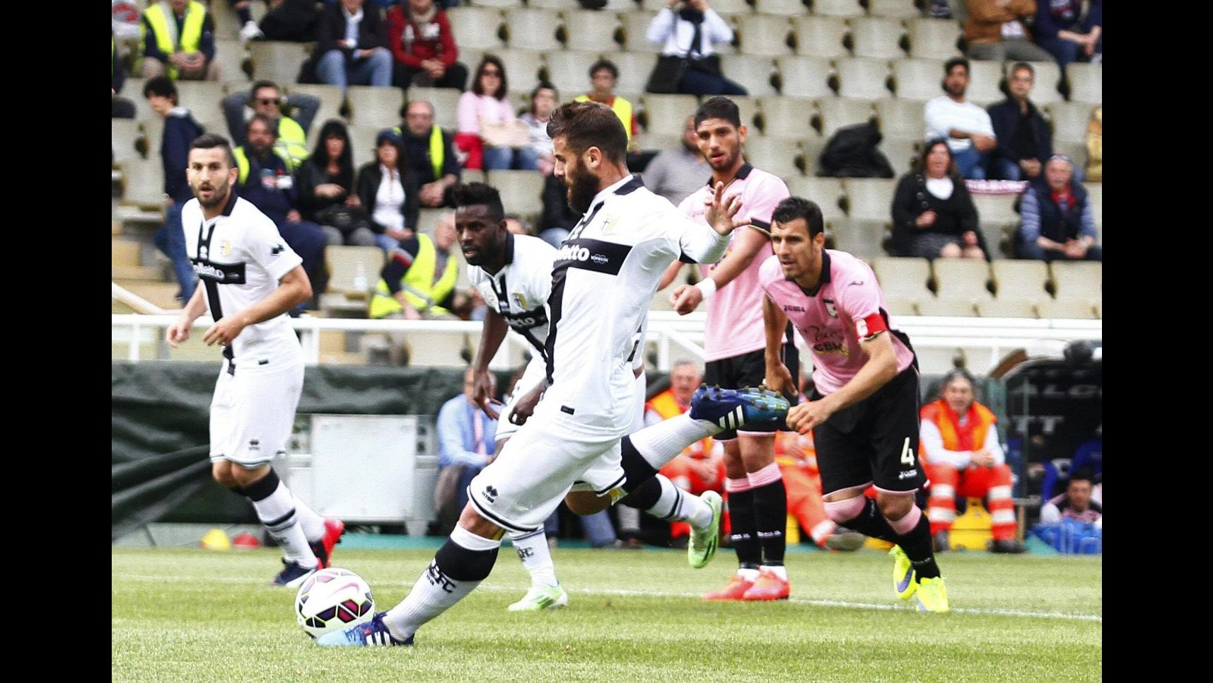 Serie A, Parma ancora vivo: Nocerino su rigore stende il Palermo