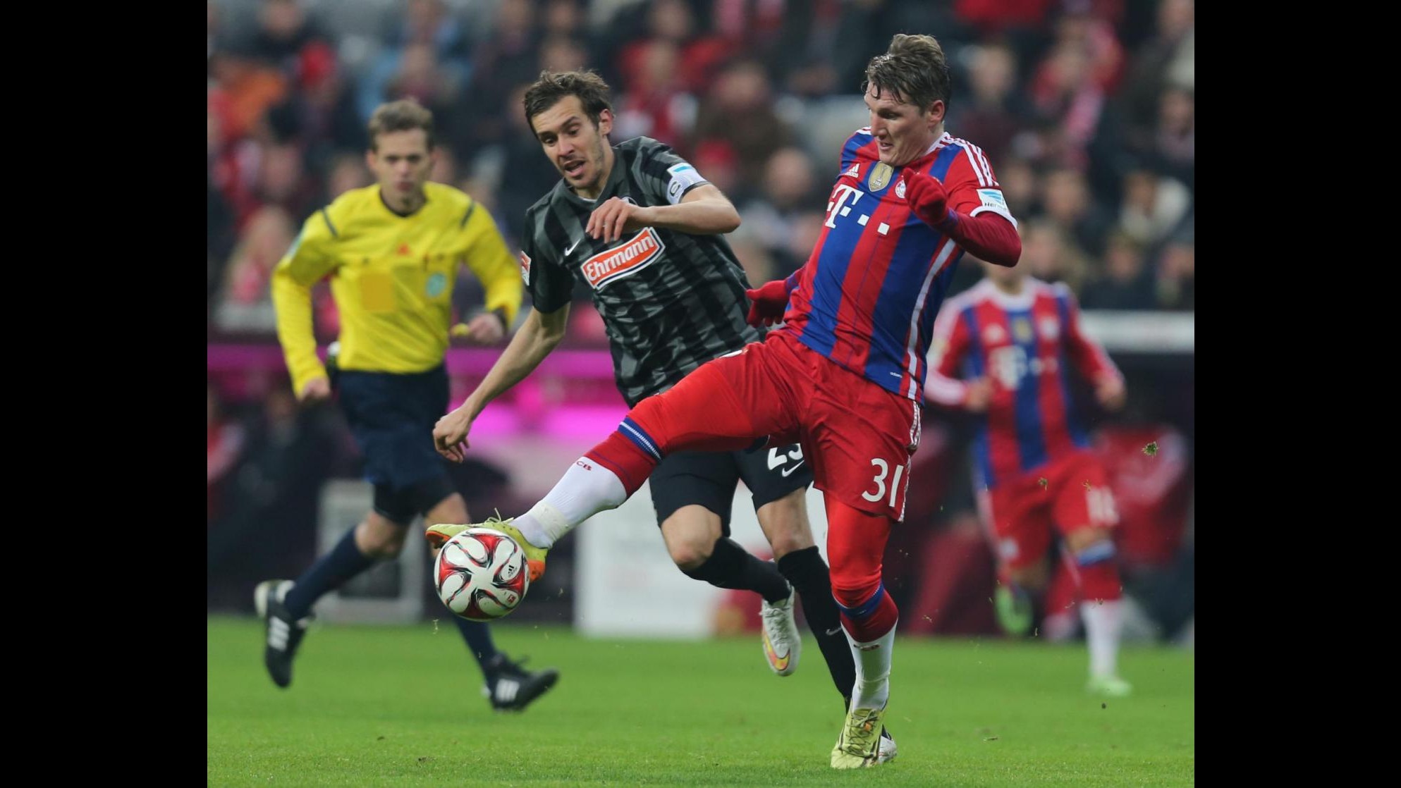 Bundesliga, Bayern quasi campione: Schweinsteiger doma l’Hertha a Berlino