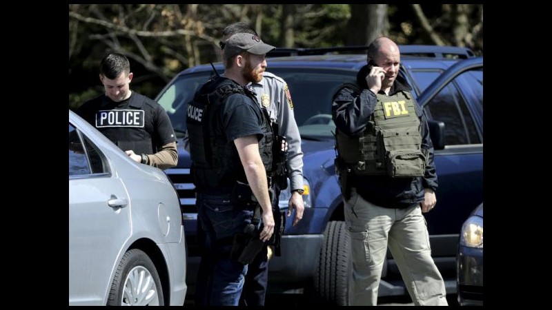 Usa, caccia all’aggressore dopo uccisione reporter tv in Virginia
