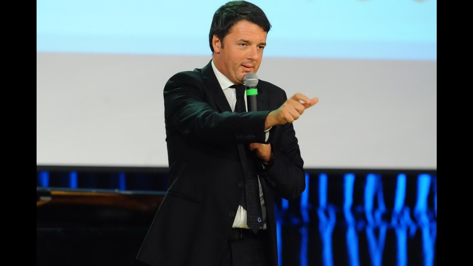 Renzi: L’anno prossimo togliamo Tasi e Imu una volta per tutte