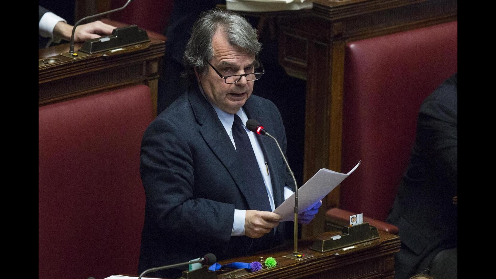 Def, Brunetta: Con tesoretto Renzi spende soldi che non ha per voti