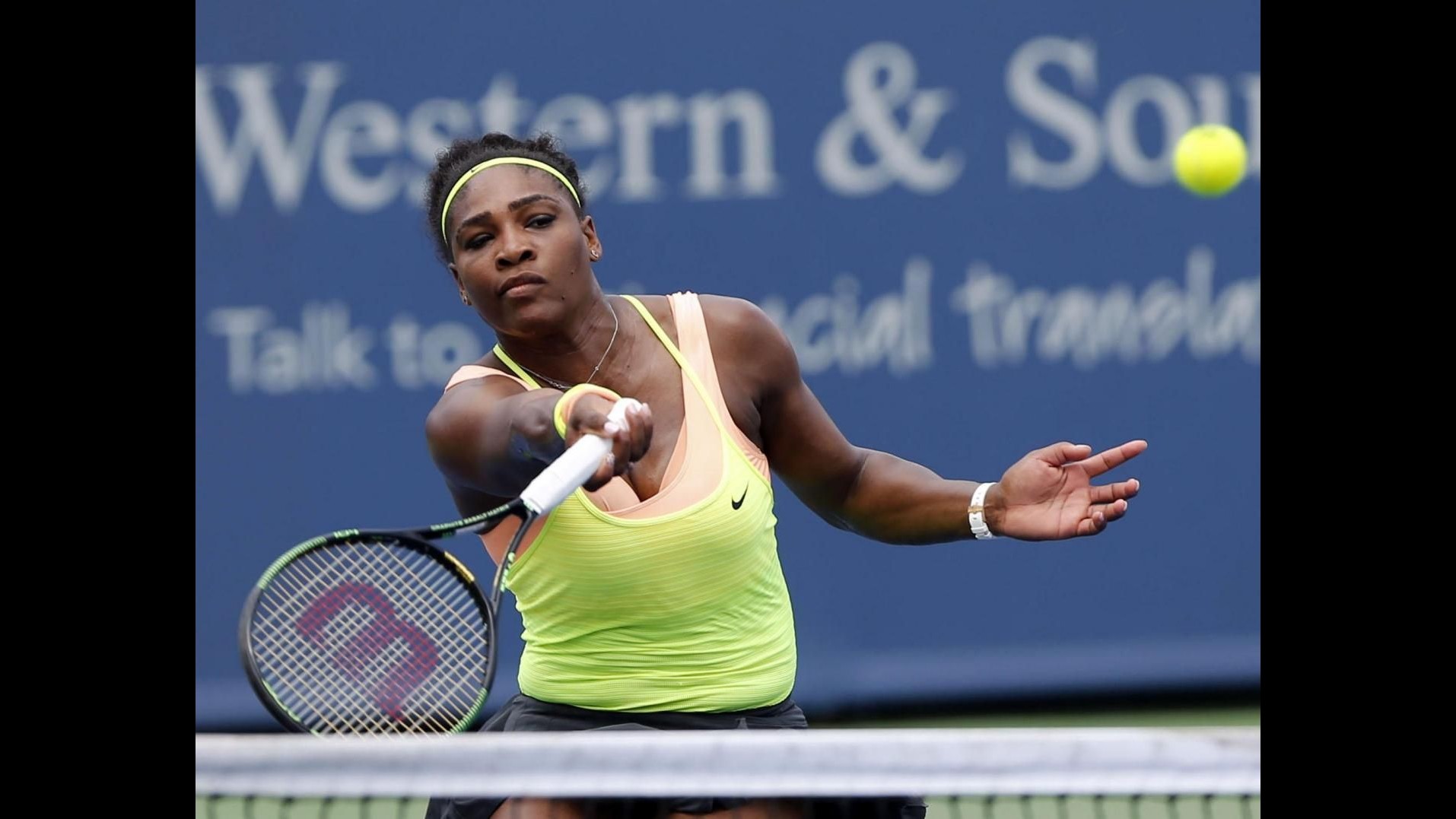 Tennis, Wta Cincinnati: trionfa Serena Williams, Halep ko in finale