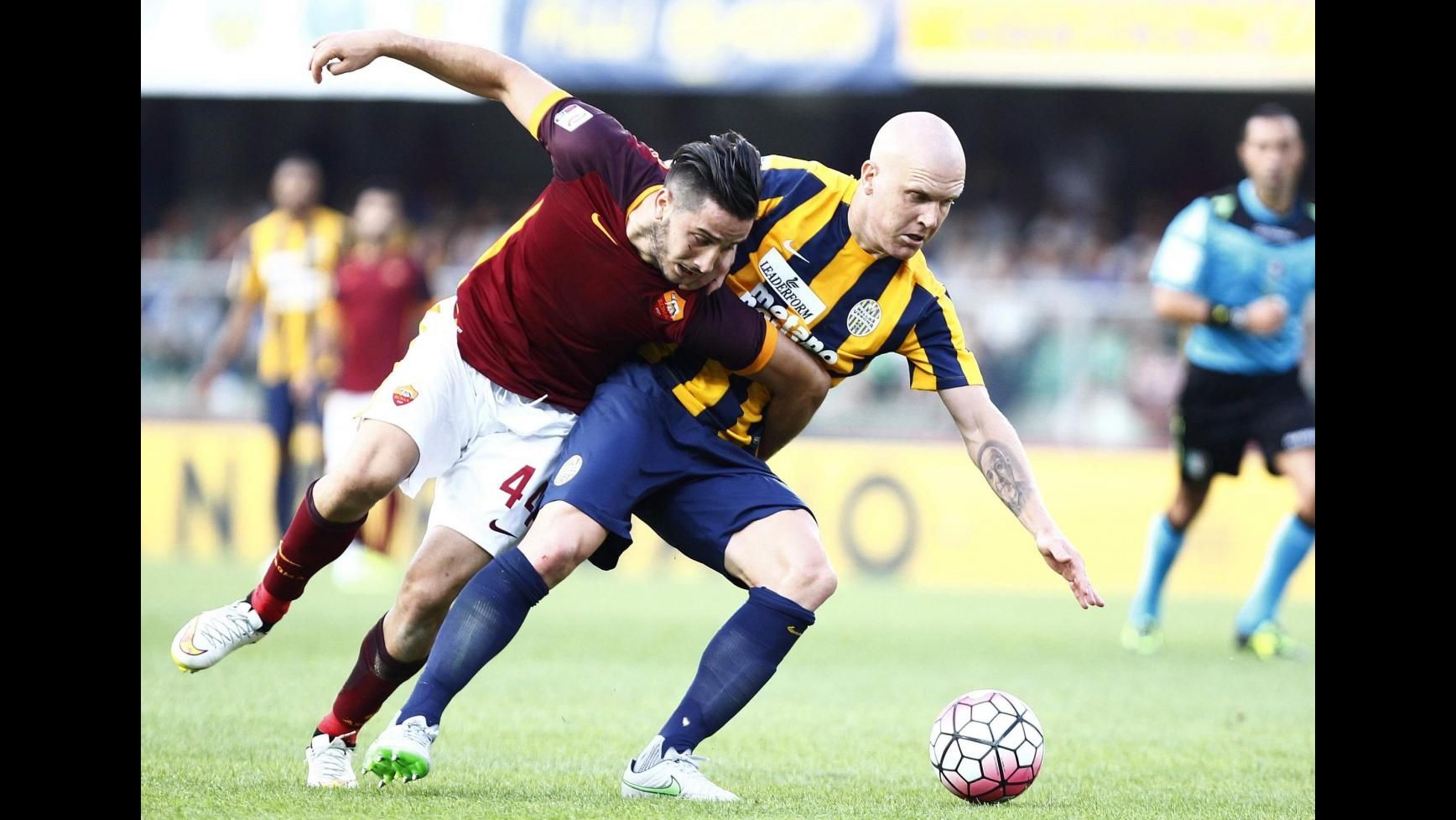 Verona-Roma 1-1 nel primo anticipo. Rimedia Florenzi