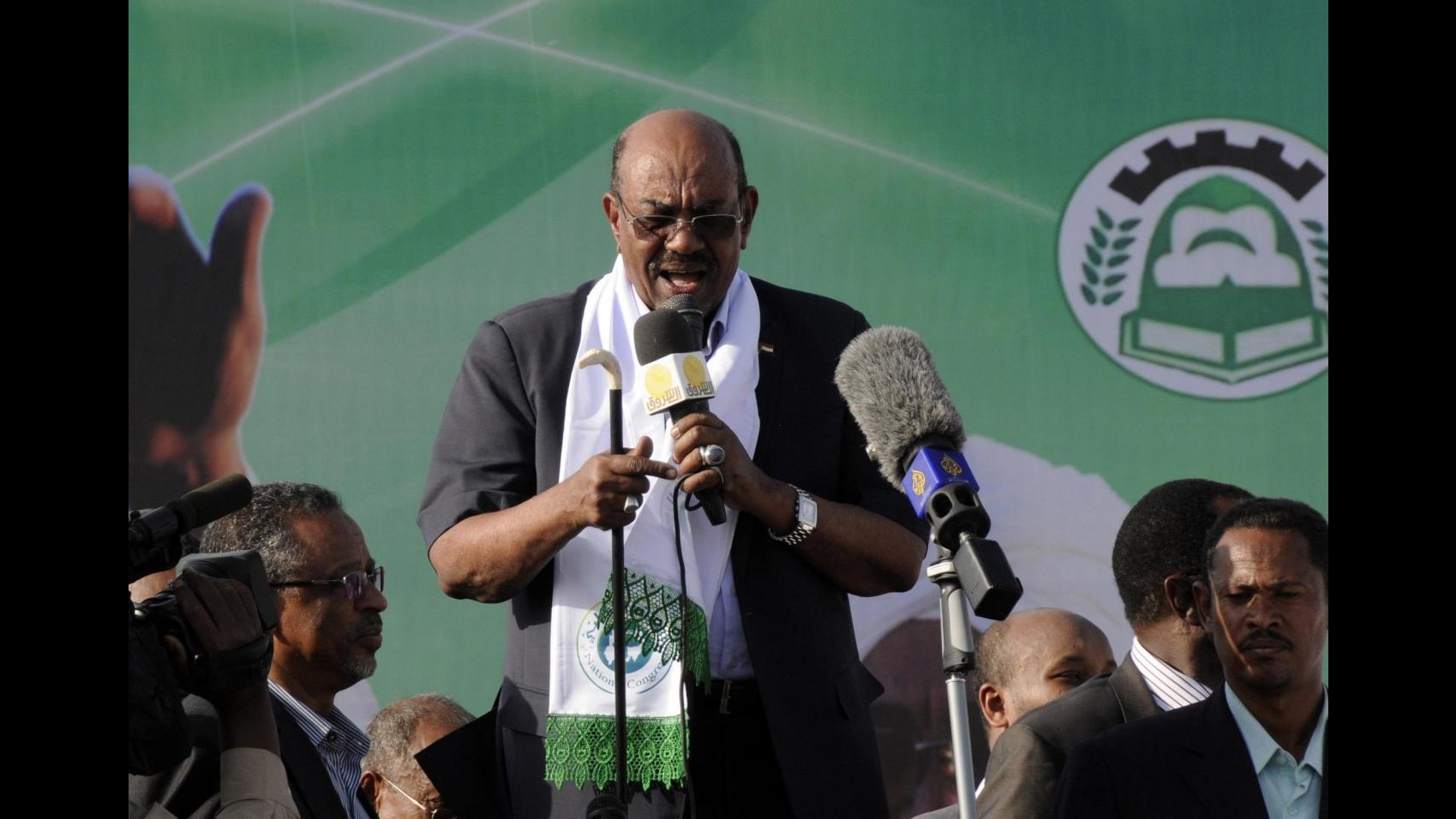 Sudan al voto: al-Bashir favorito, opposizione boicotta