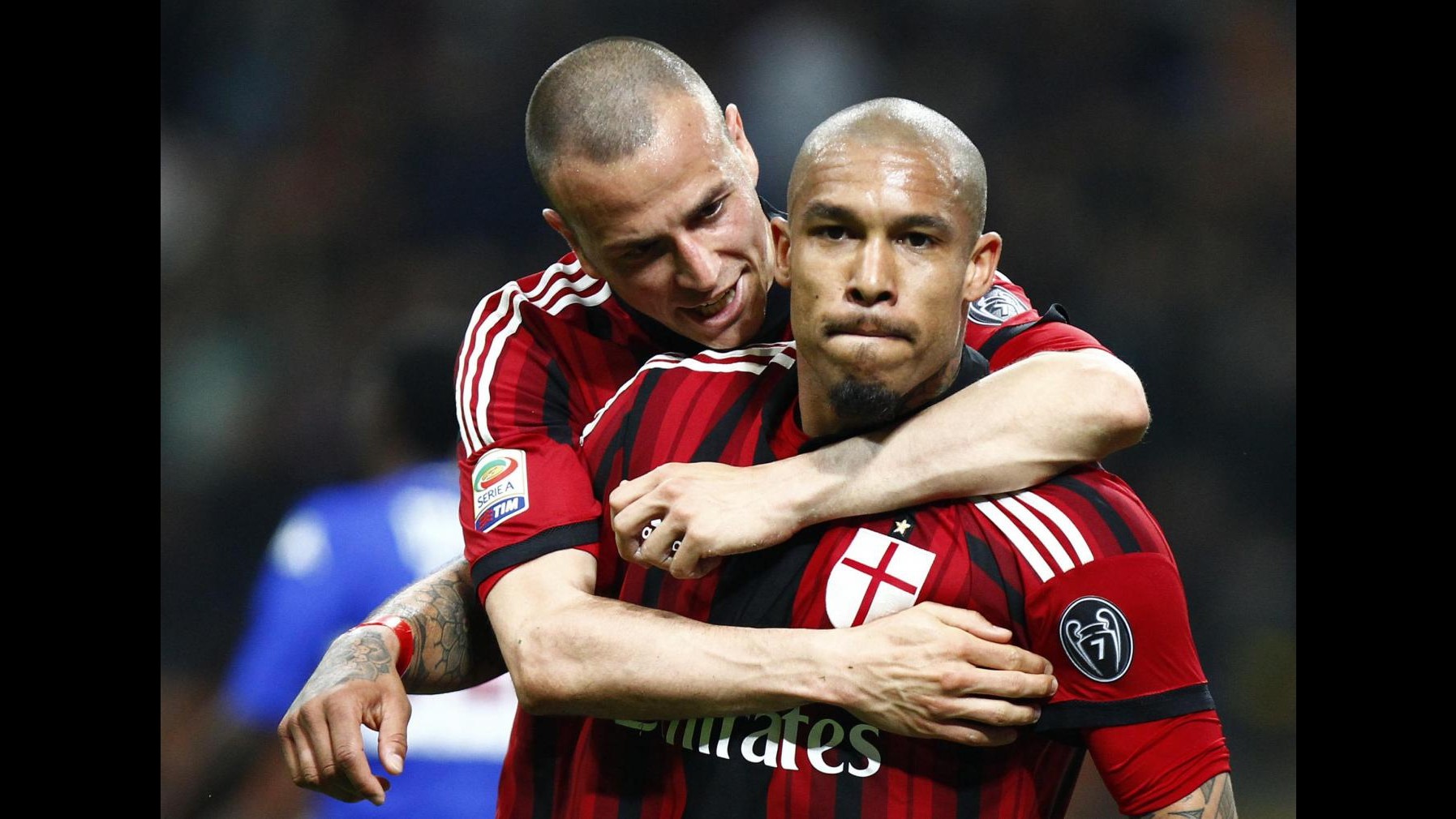 Serie A, botta e risposta Soriano-De Jong: Milan-Samp 1-1, Europa più lontana