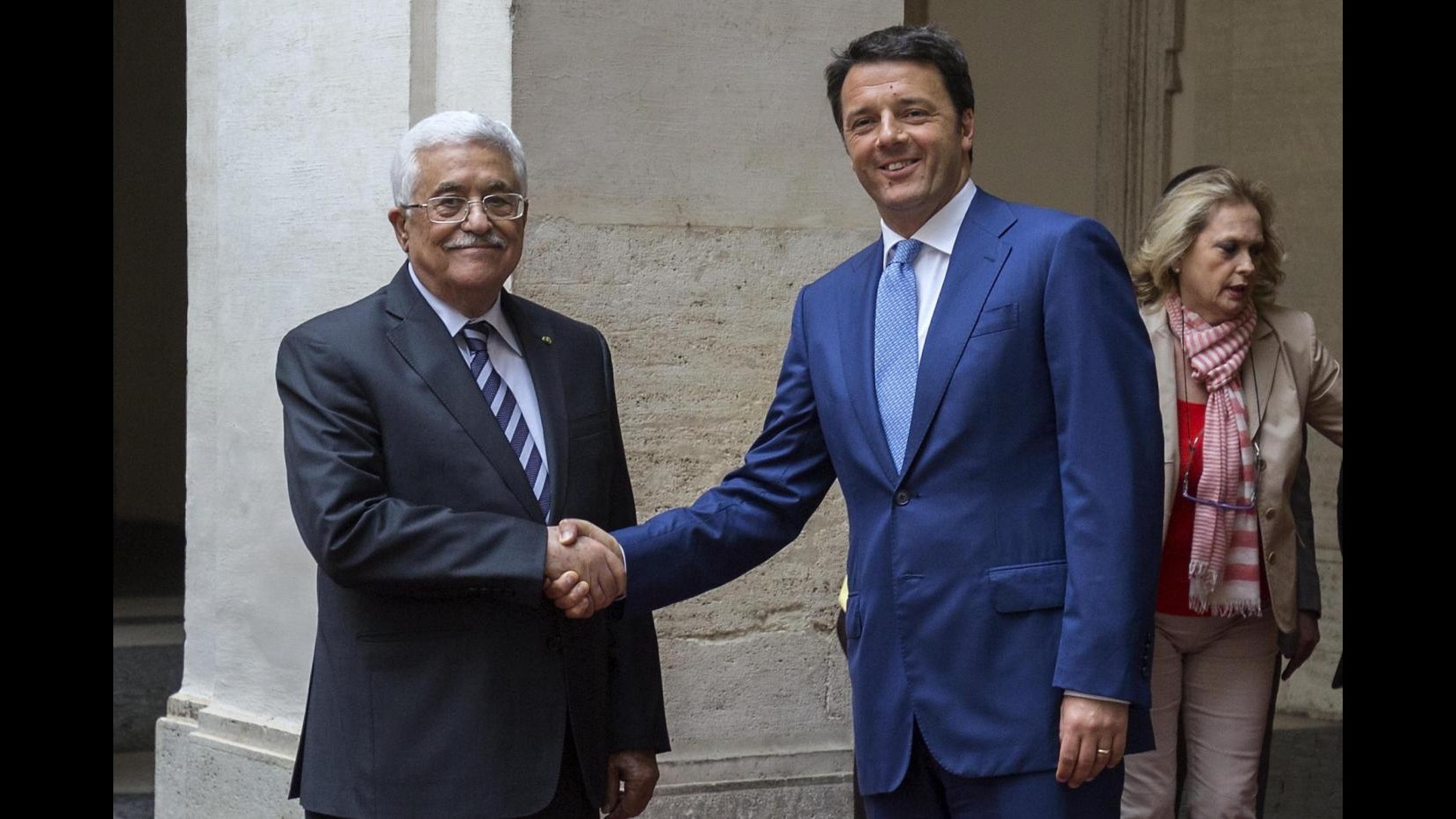 Abu Mazen in Italia: incontra Mattarella e Renzi