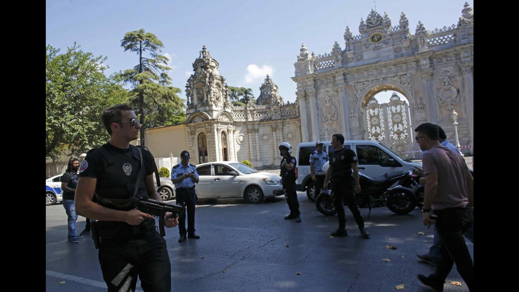 Sparatoria in centro città a Istanbul, Erdogan: Si va veloci verso nuove elezioni