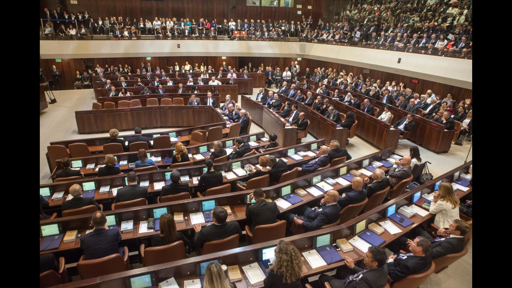Israele, governo Netanyahu ha ottenuto fiducia in Parlamento