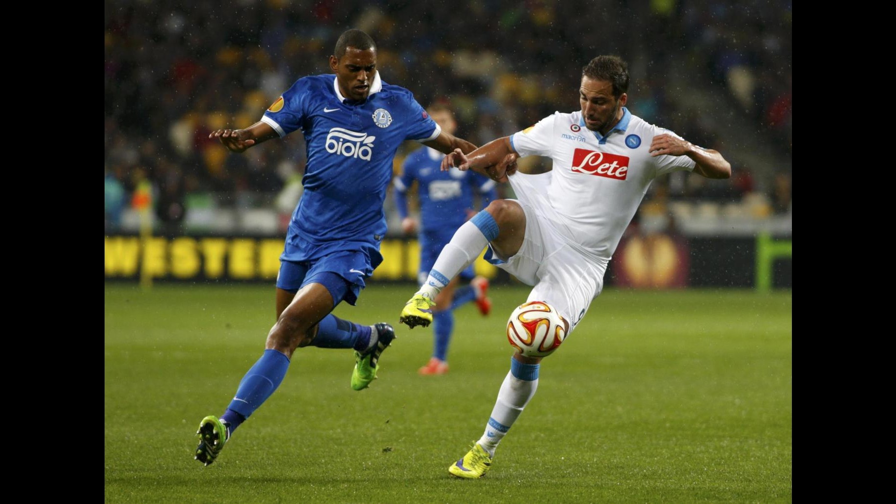 Europa League, Napoli ko nel diluvio di Kiev: Dnipro in finale contro il Siviglia