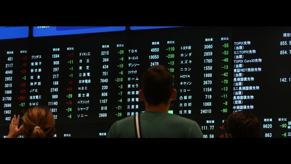 Borse asiatiche ancora in calo: Shanghai cede altri 2 punti e mezzo, vendite anche a Shenzhen