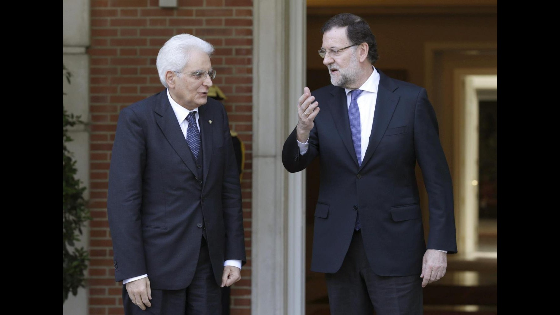 Sbarchi, Mattarella: Ue può assorbire senza traumi flusso migranti