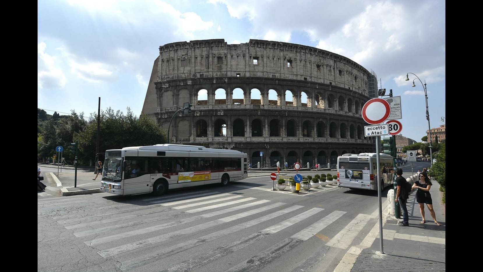 Tassista violentata a Roma, 30enne romano confessa stupro