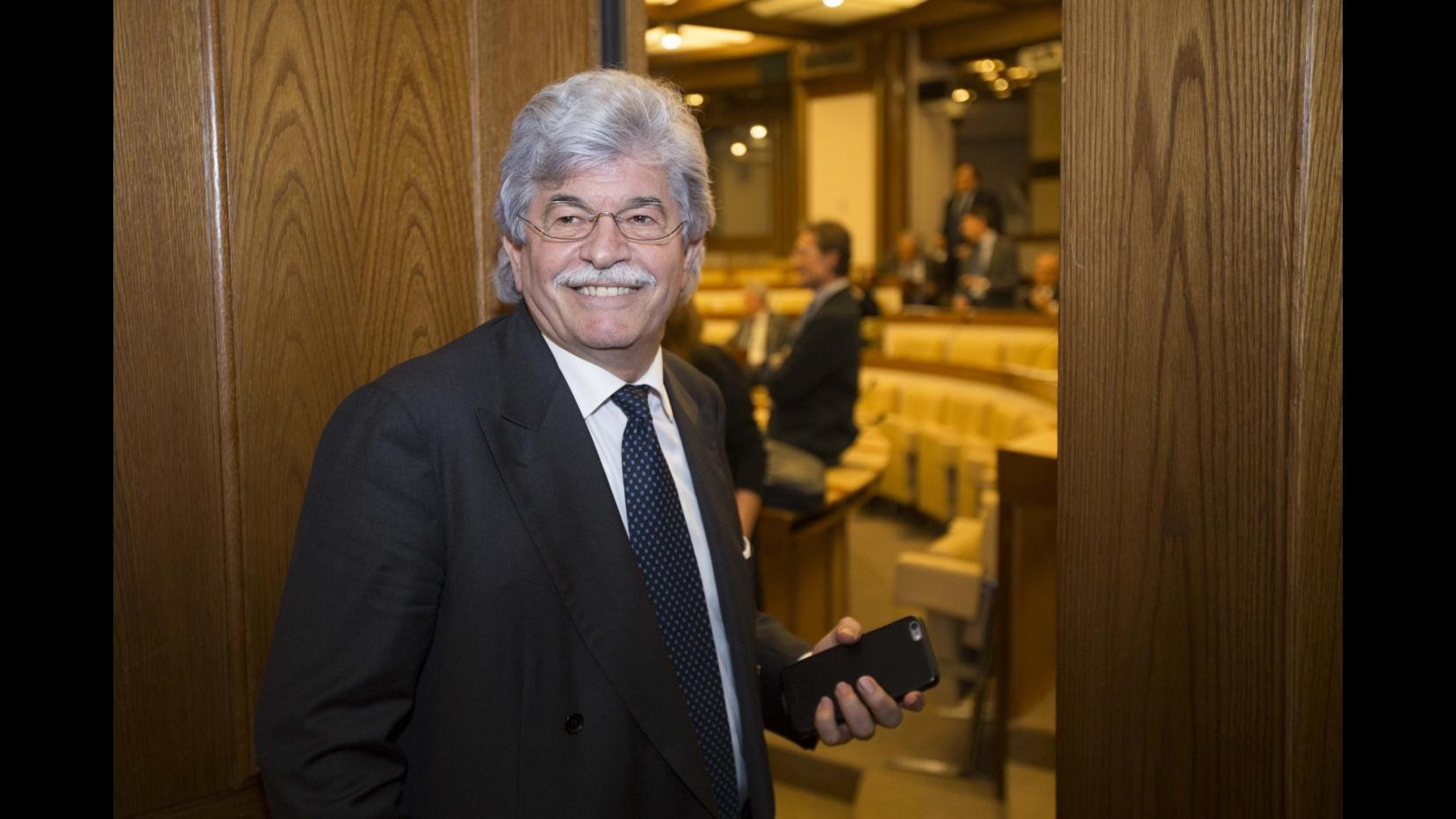 Svizzera, Razzi:Io contrario a detenzione armi in casa, cresce rischio