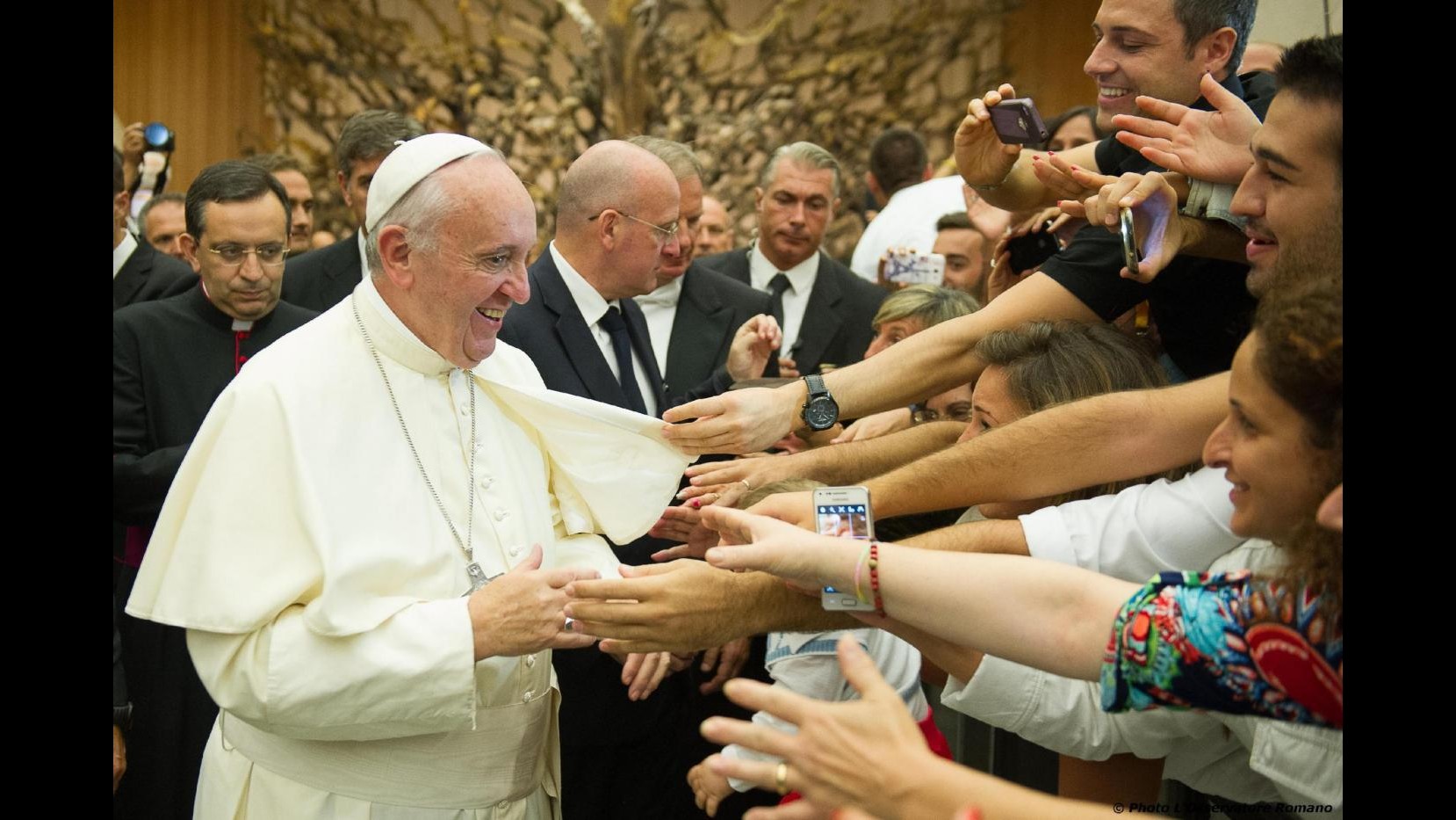 Immigrazione, da chiesa Casamonica a San Stanislao: Sì al Papa