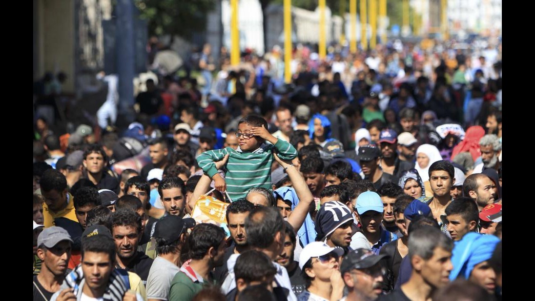 Oltre 13mila migranti da Austria a Germania da ieri