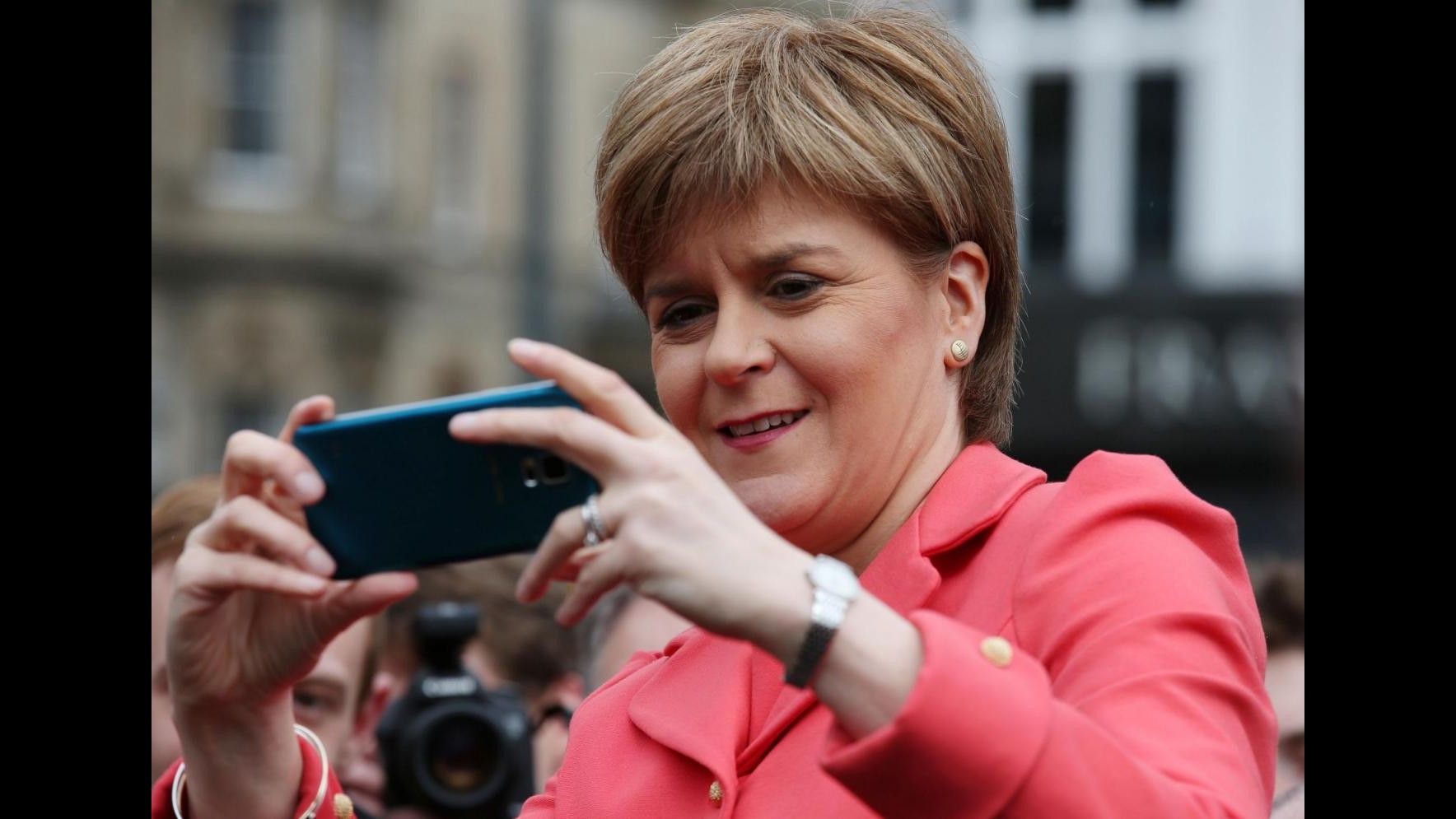 Regno Unito, chi è Nicola Sturgeon: la sorpresa viene dalla Scozia