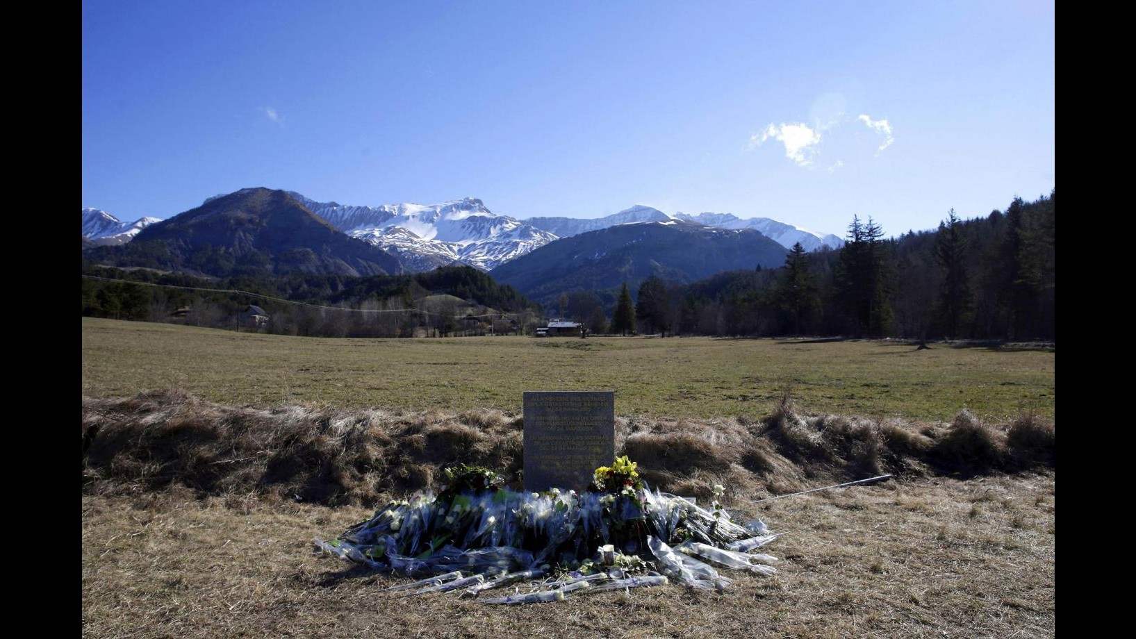 Schianto Airbus, Bild: Lubitz provò discesa in volo precedente