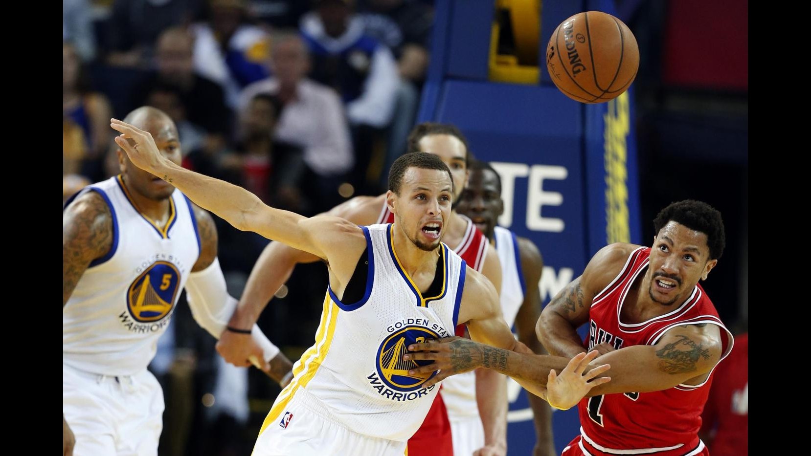 Nba, Stephen Curry è il migliore dell’anno: nominato Mvp 2014-2015