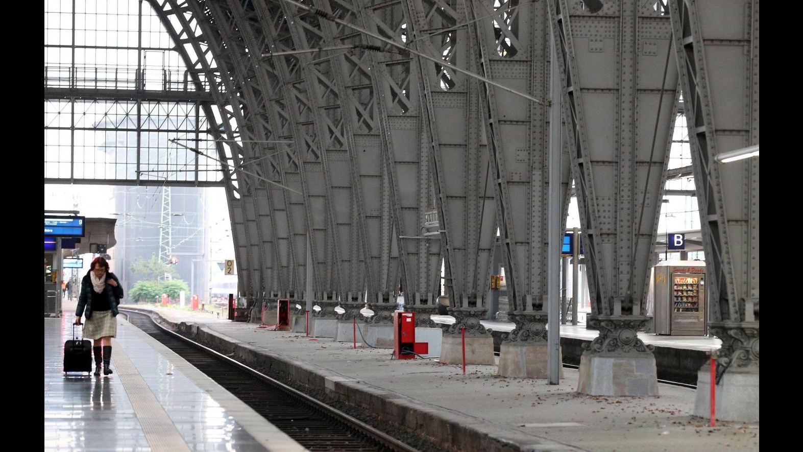 Germania, macchinisti convocano 7 giorni di sciopero: sarà caos trasporti