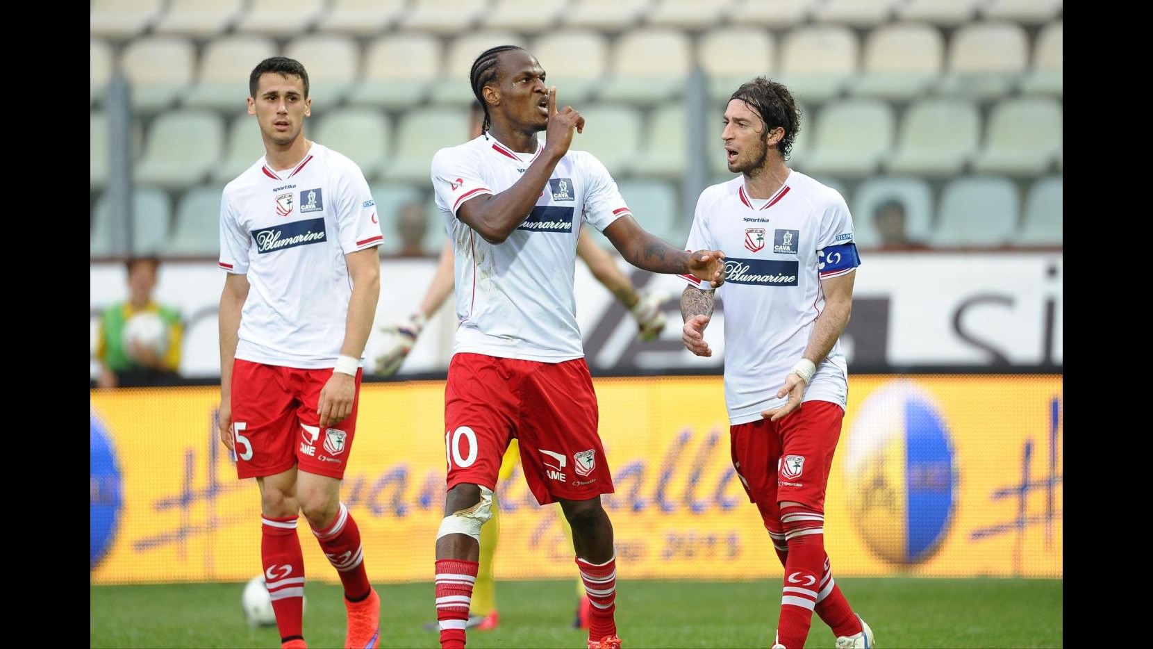 Serie B, Carpi vince anche derby contro Modena. Avellino doma Pescara e vede playoff