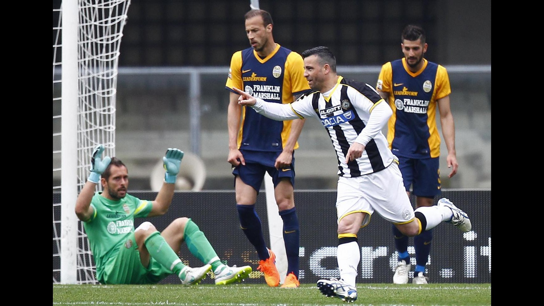 Serie A, magia Di Natale: Udinese espugna ed aggancia il Verona