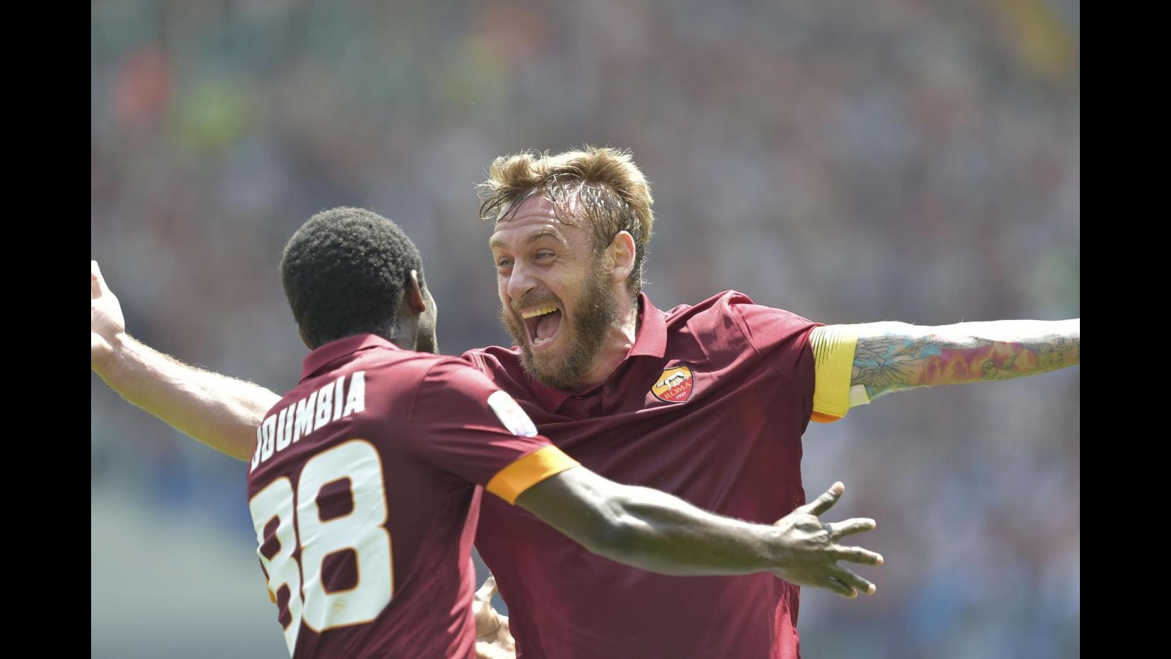 Serie A, Doumbia-Florenzi lanciano Roma: 2-0 al Genoa, giallorossi a +1 sulla Lazio