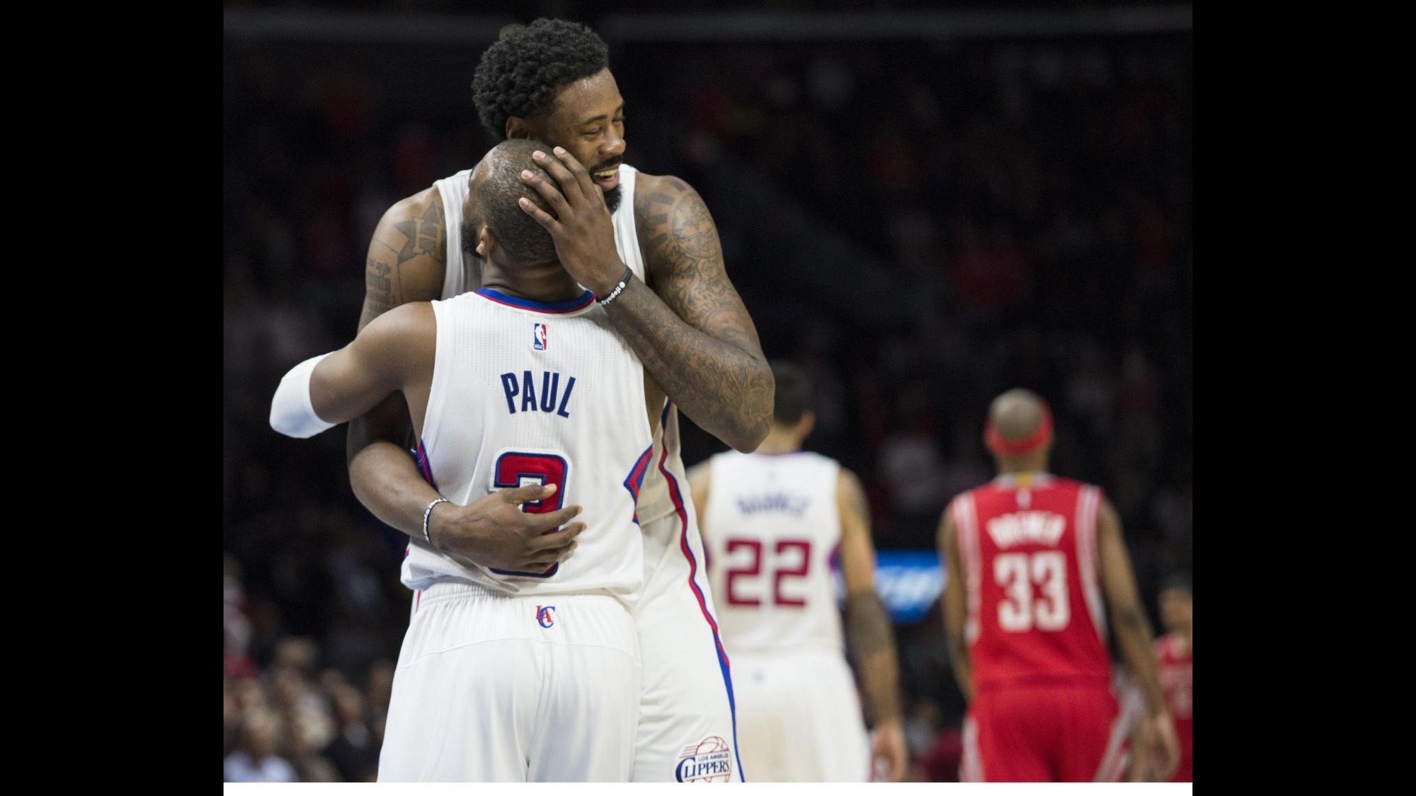 Basket, playoff Nba: Clippers si aggiudicano gara-7, Spurs eliminati