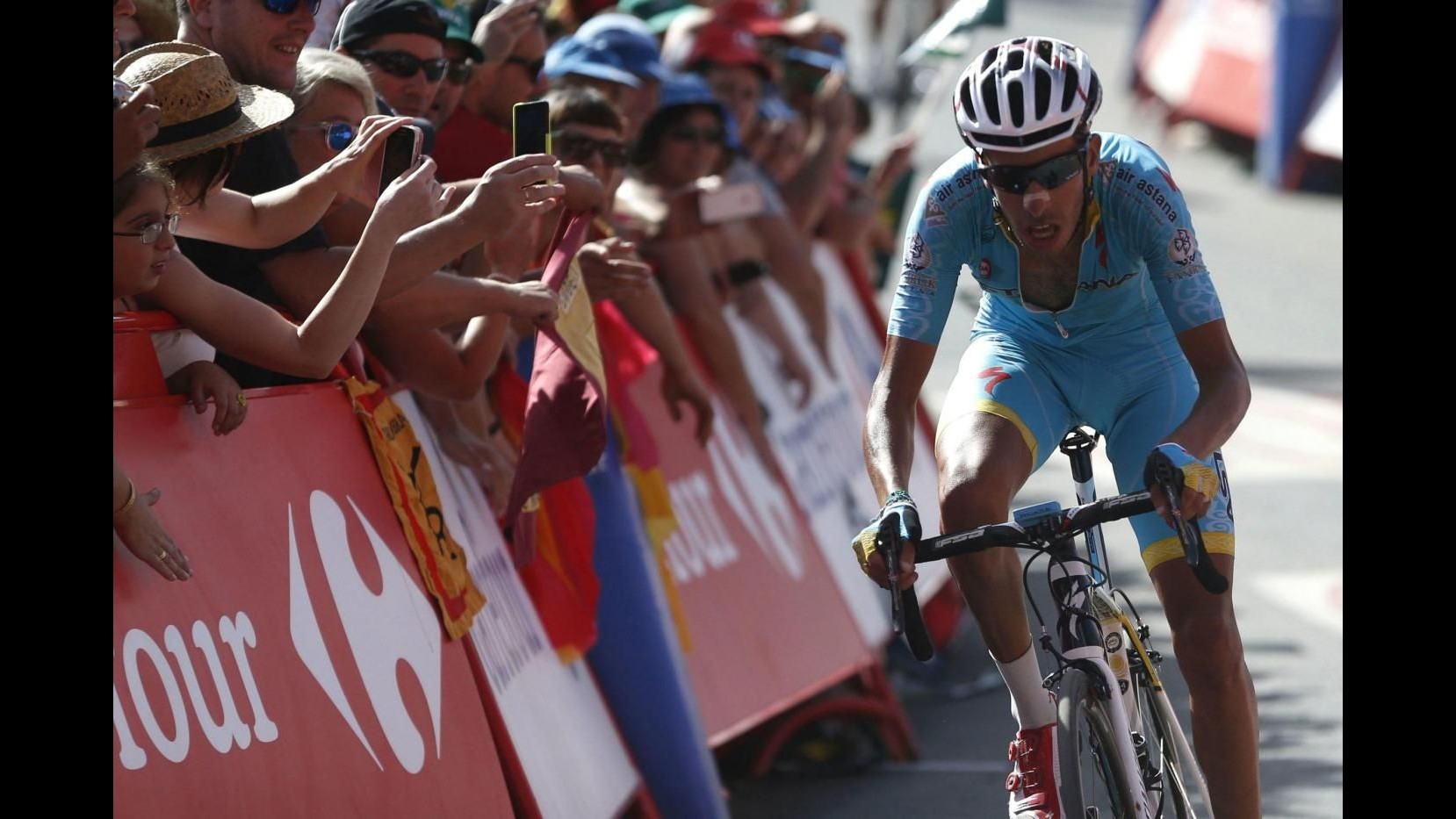 Vuelta: Aru nuovo leader, Landa vince 11/a tappa