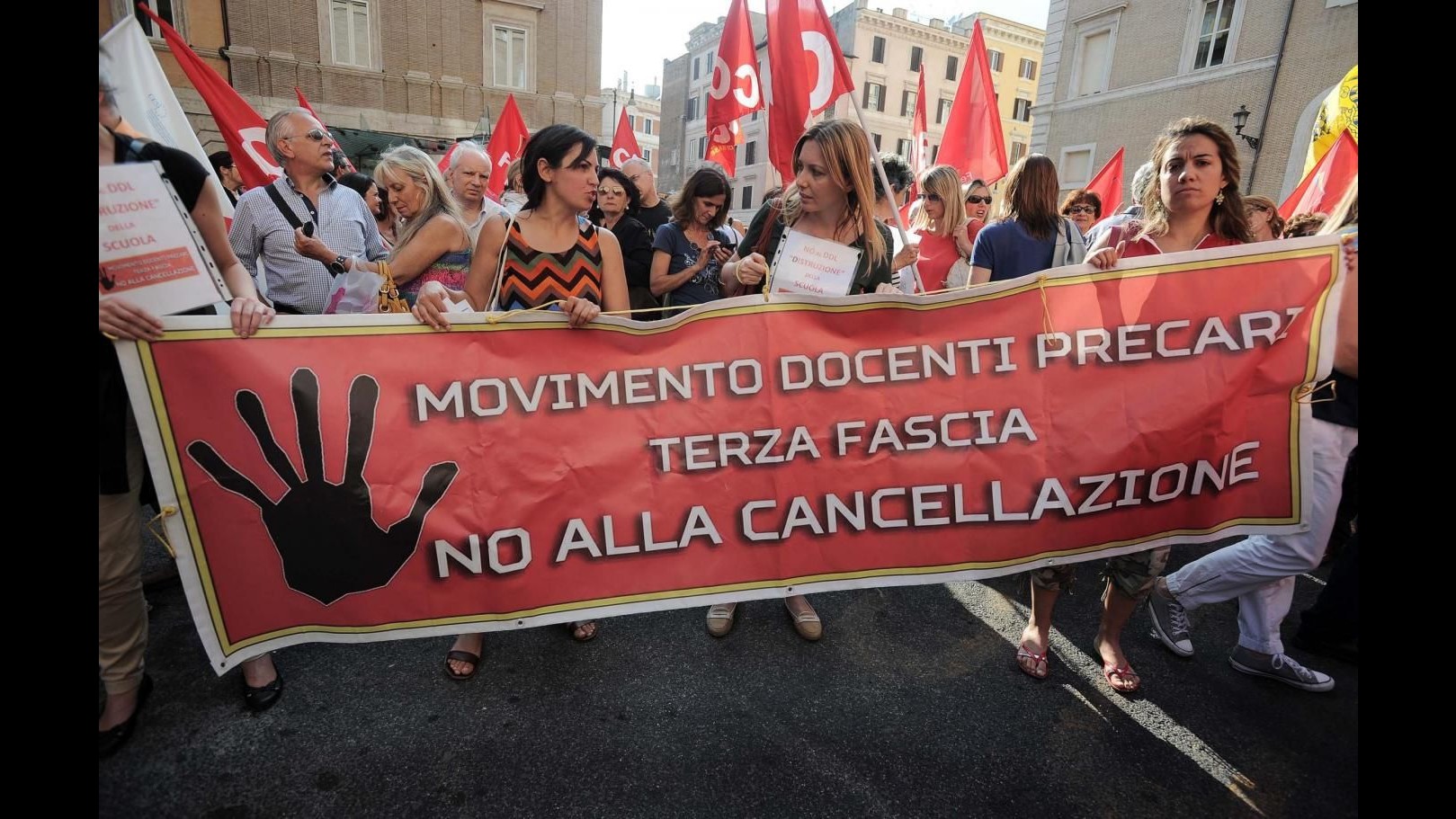 Scuola, Giannini: Entro 15 novembre verranno assunti 55mila insegnanti