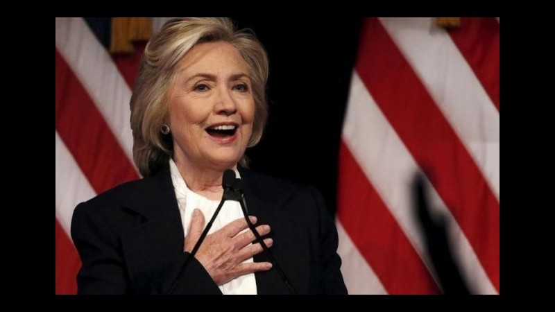 Usa 2016, in email di Hillary Clinton anche l’aggressione a Berlusconi