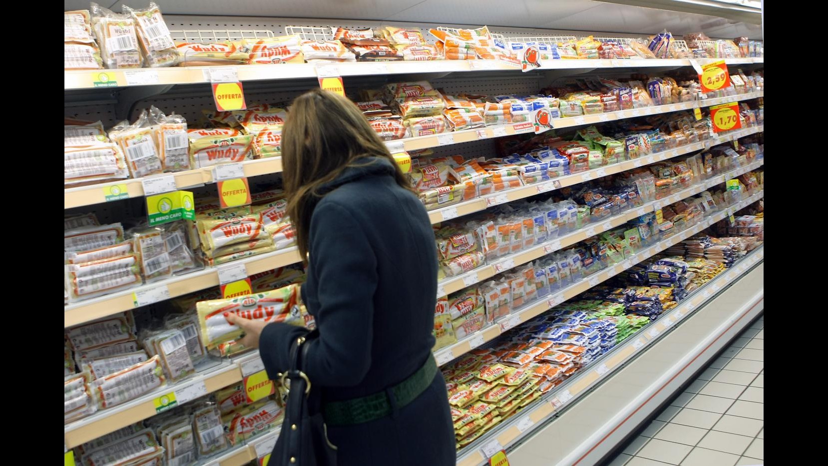 Inflazione, Istat: Prezzi aprile fermi su anno, stop deflazione