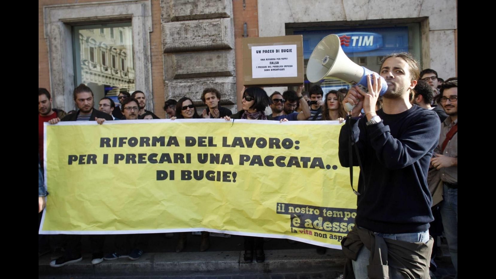 Lavoro, Istat: Disoccupazione giovani in calo al 40,5% a luglio