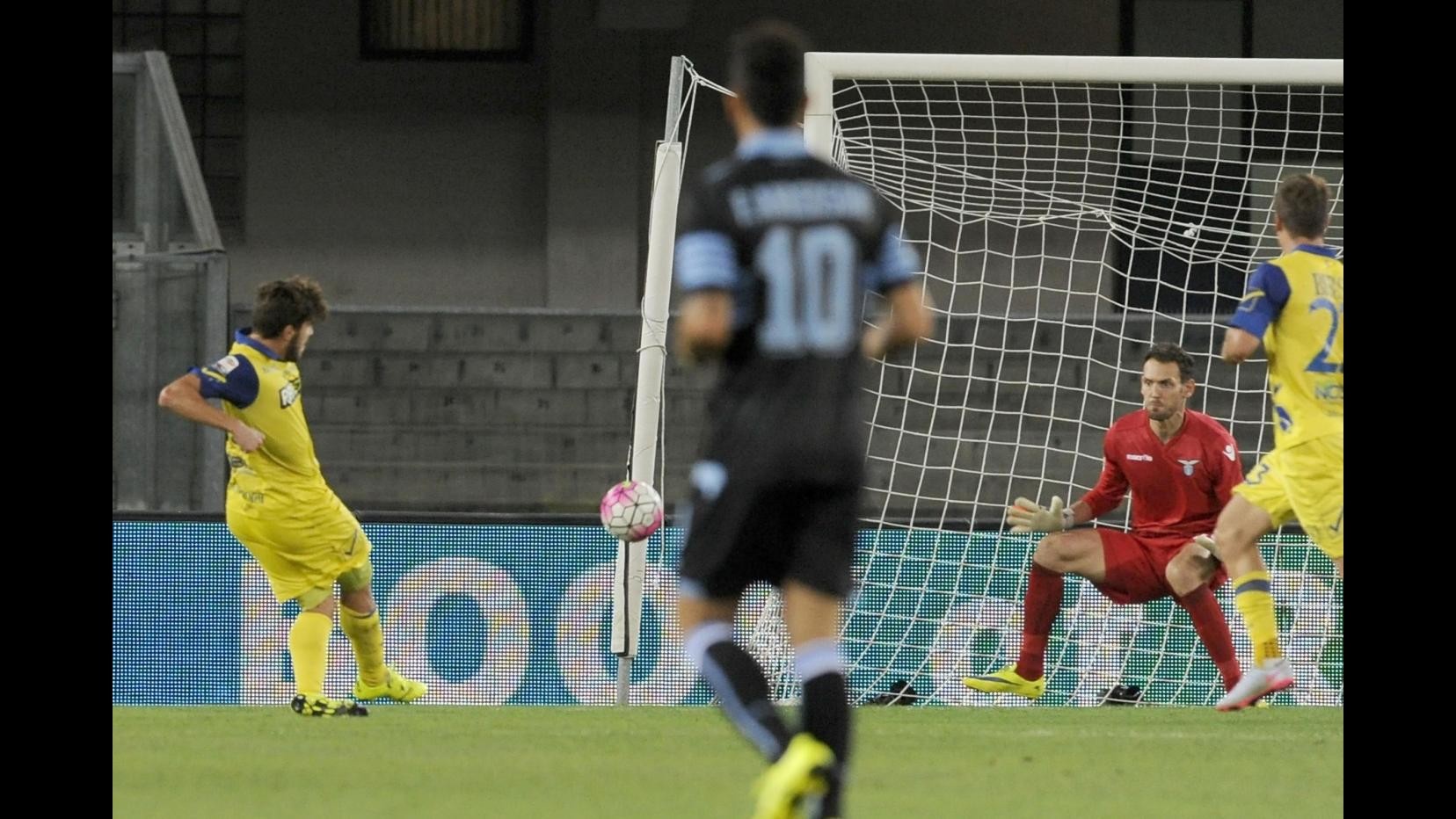 Serie A, Lazio crolla a Verona. Chievo primo, ok Genoa e Atalanta