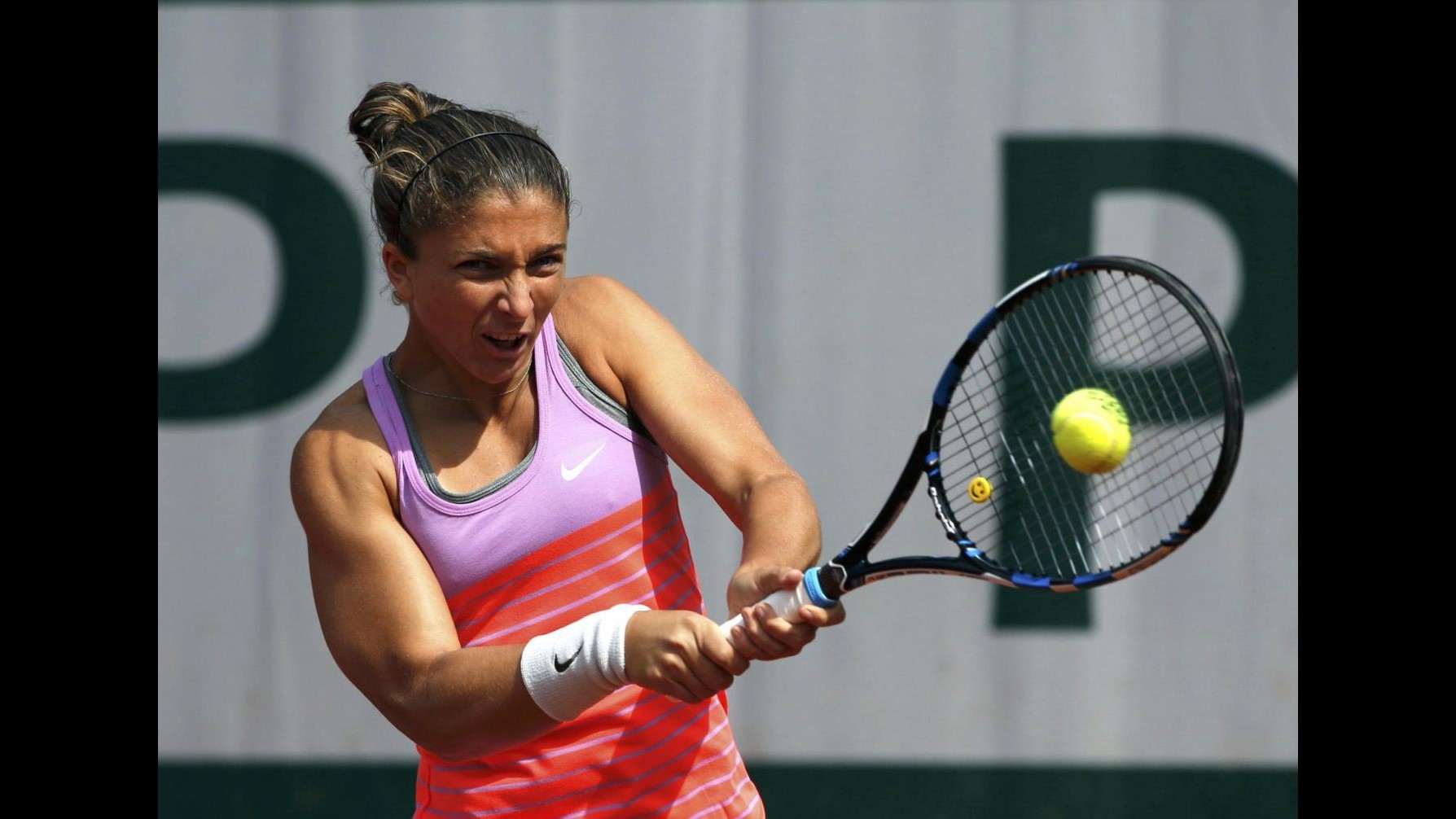 Roland Garros, Errani travolge Goerges e approda ai quarti