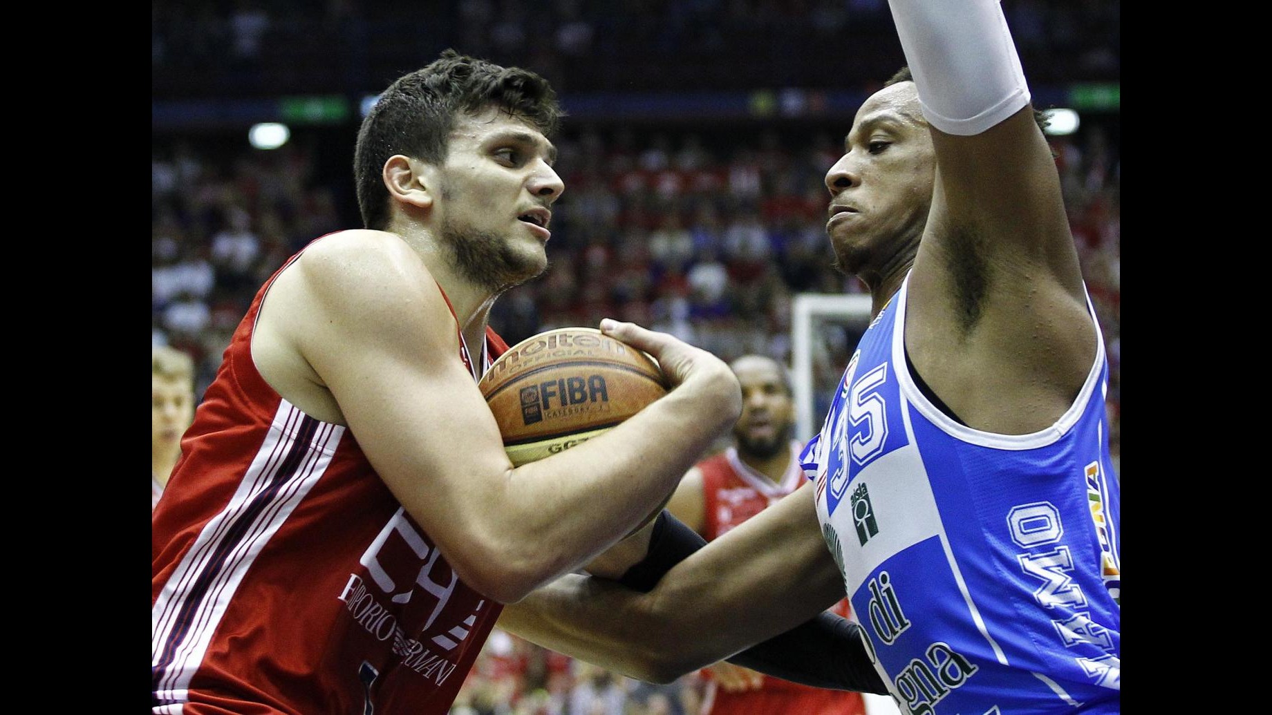 Basket, playoff Serie A: riscatto Milano, Sassari ko 84-71 in gara 2