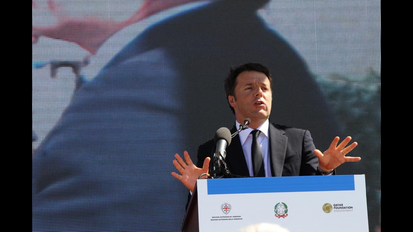 Renzi: Regionali? Sono ottimista. Forza Italia: Ha violato silenzio elettorale