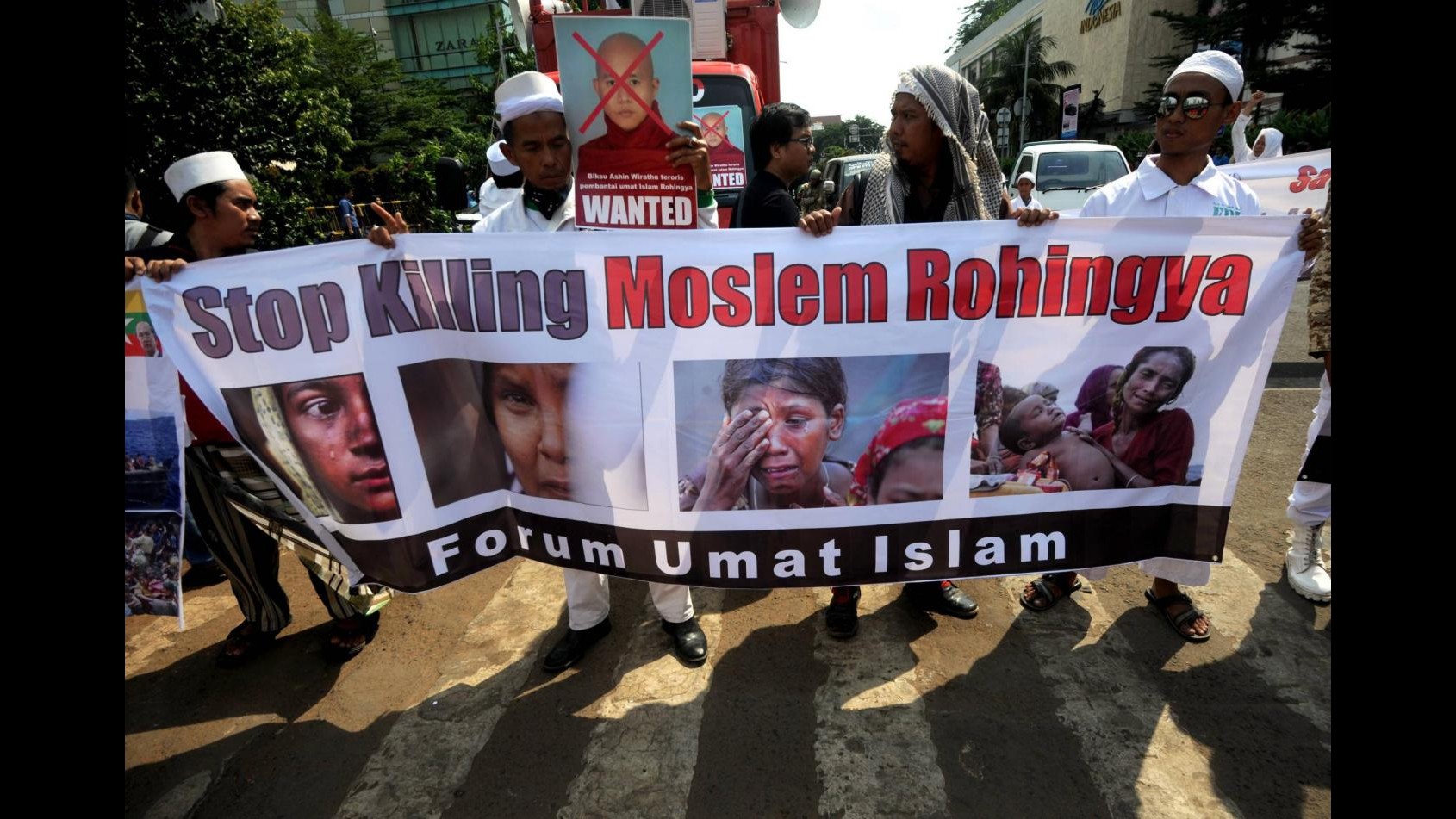 Birmania diffonde esiti censimento. Rohingya restano ‘invisibili’