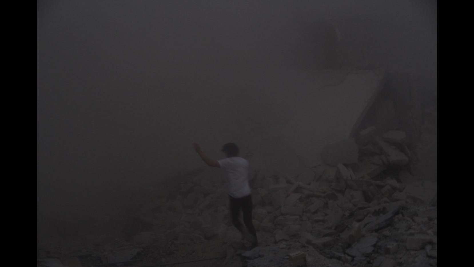 Siria, raid governo su Aleppo: morti 53 civili, 15 sono bambini