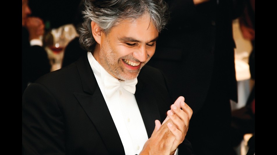 Celebrity Fight Night Italy di Bocelli raccoglie 13 milioni beneficenza