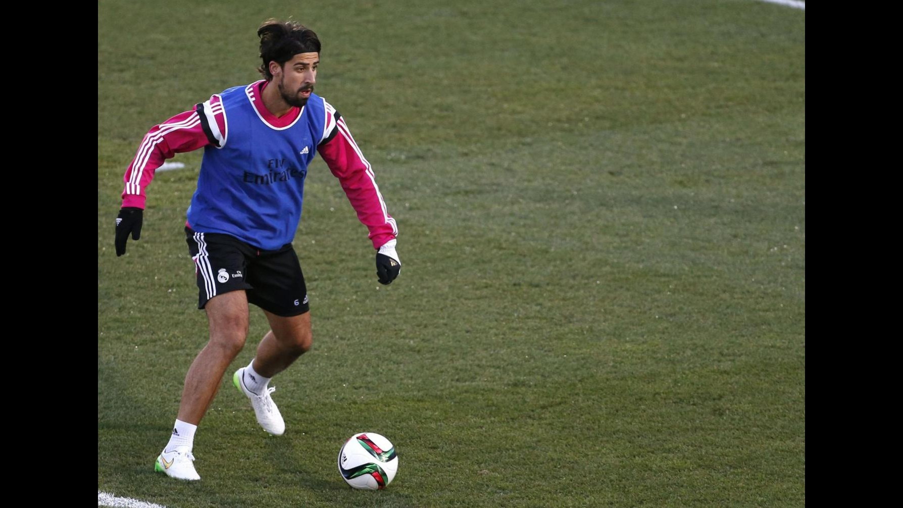 Calciomercato, Juve attenta: su Khedira anche quattro big della Premier League