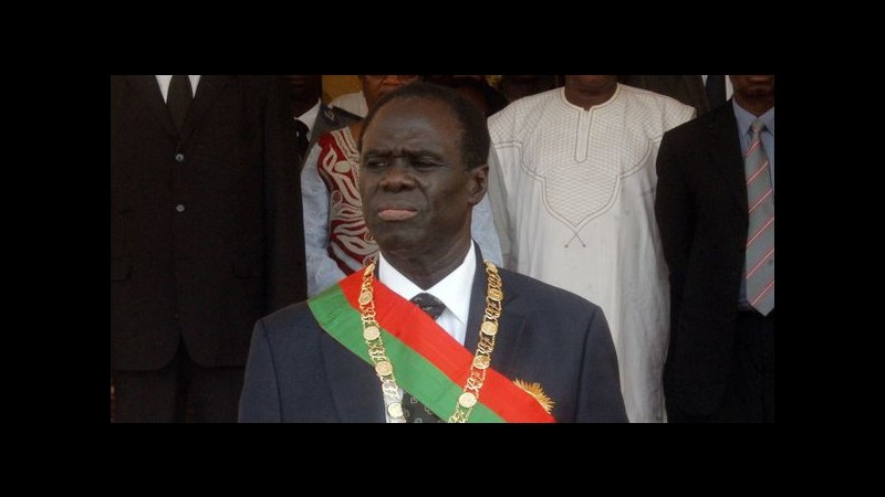 Colpo di stato in Burkina Faso, arrestati il presidente e il premier dai militari