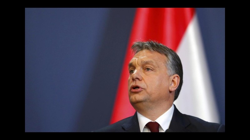 Immigrazione, Orban: Barriera anche lungo confine Croazia
