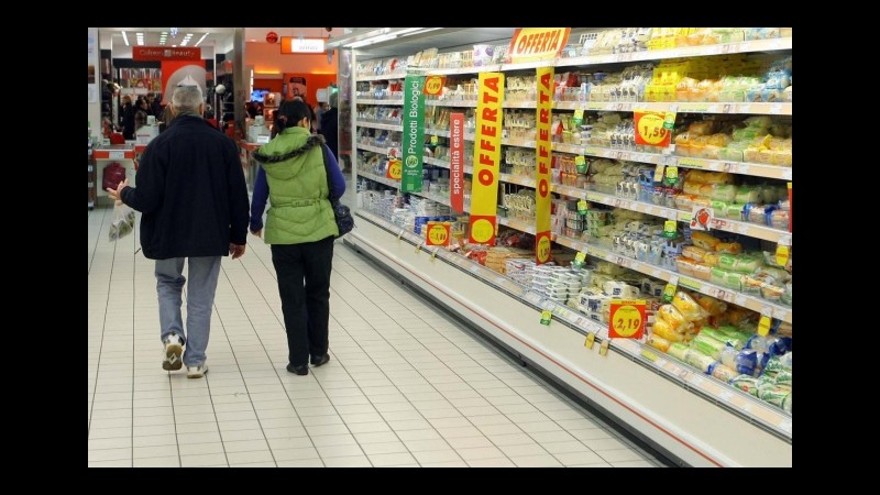 Bankitalia: Italiani hanno già speso il 90% del bonus Irpef da 80 euro