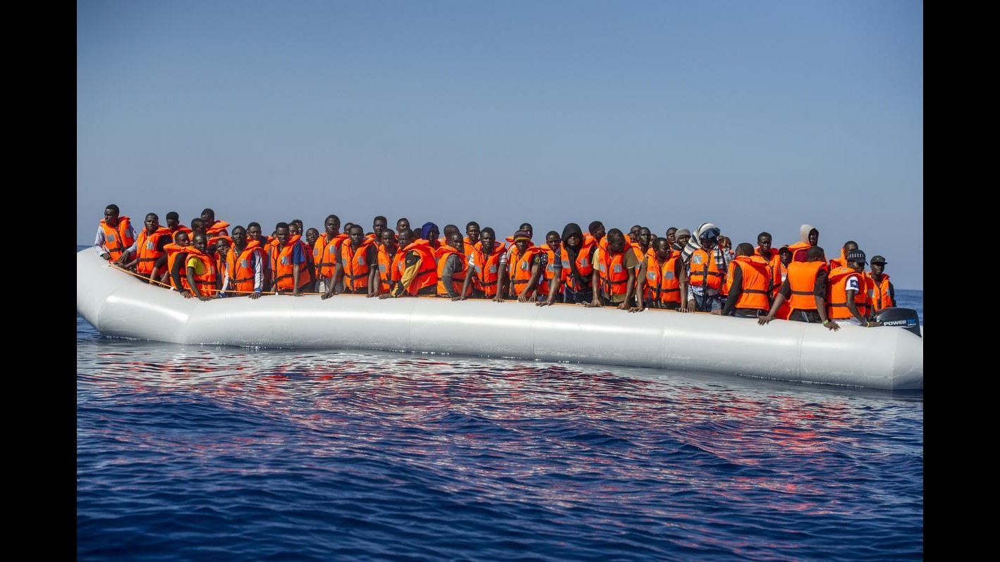 Immigrazione, Frontex: Oltre 500mila migranti entrati in Ue nel 2015