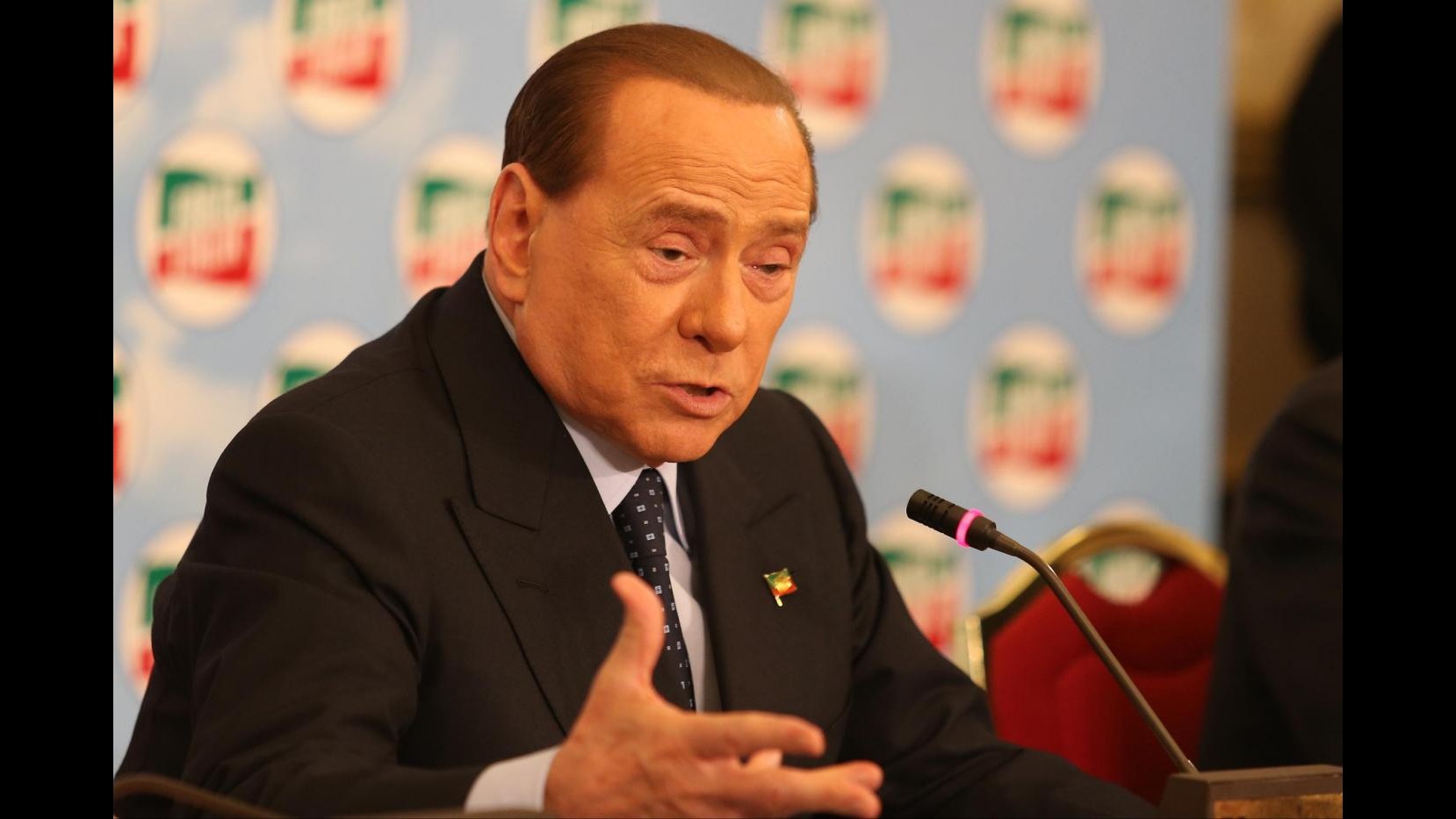 Berlusconi: Emergerà leader centrodestra, e sarà sentito come tale