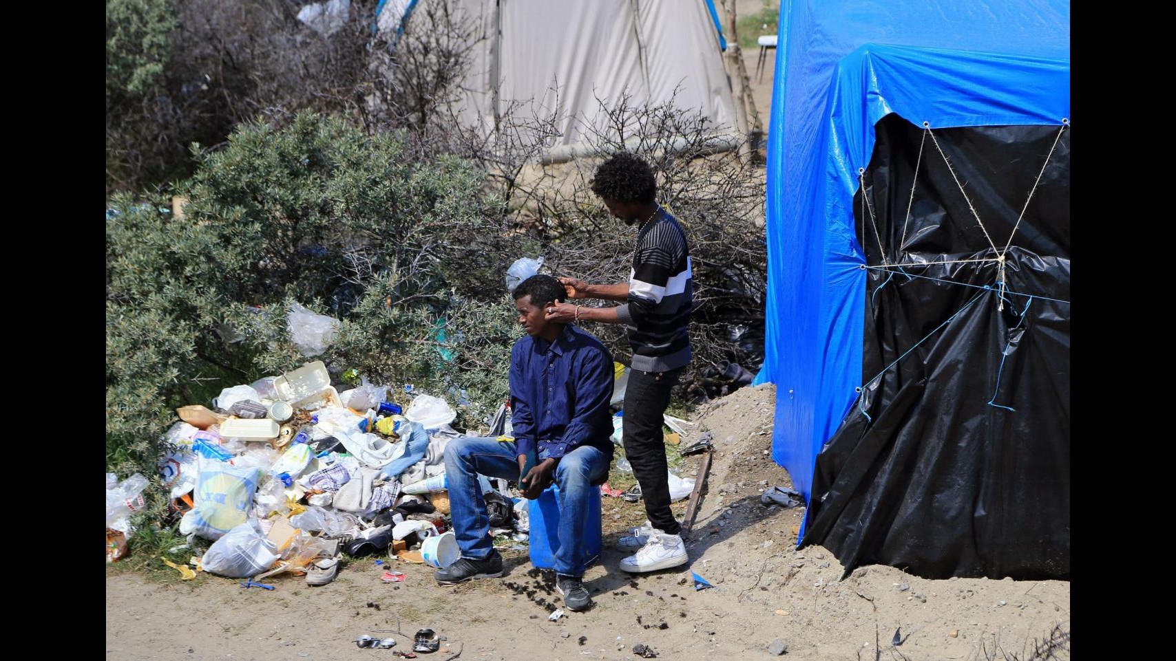 Migranti, la bozza della riunione Ue: Ricollocare altri 120mila e flessibilità
