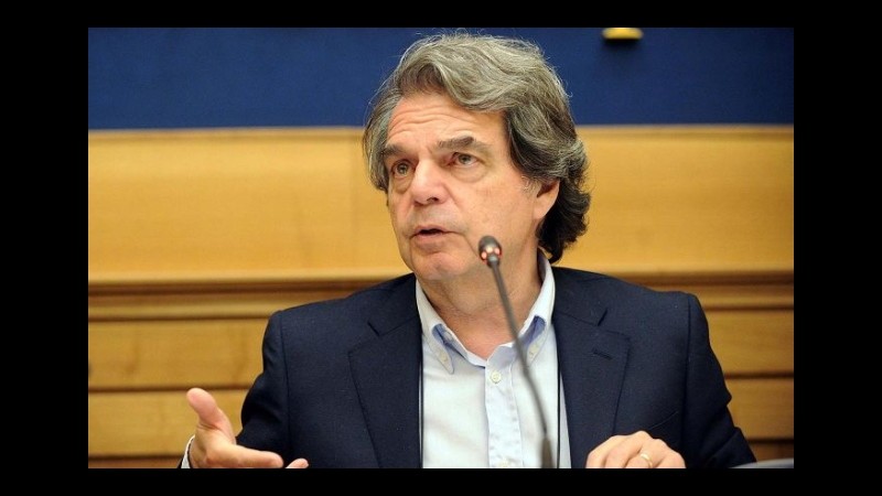 Governo, Brunetta: Renzi deforma la realtà, con lui è una tragedia
