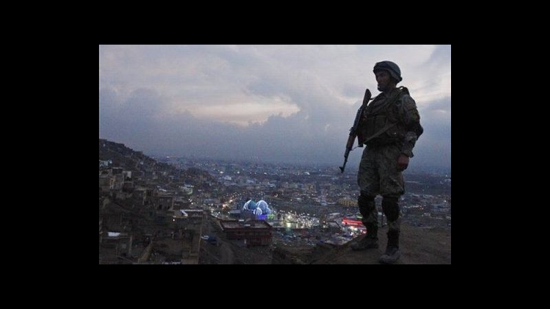 Afghanistan, con un assalto i talebani liberano 400 detenuti dal carcere di Ghazni