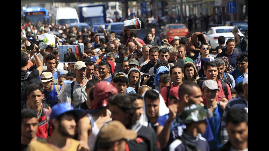 Ok dell’Ue all’uso della forza contro gli scafisti, Austria decide di inviare l’esercito al confine