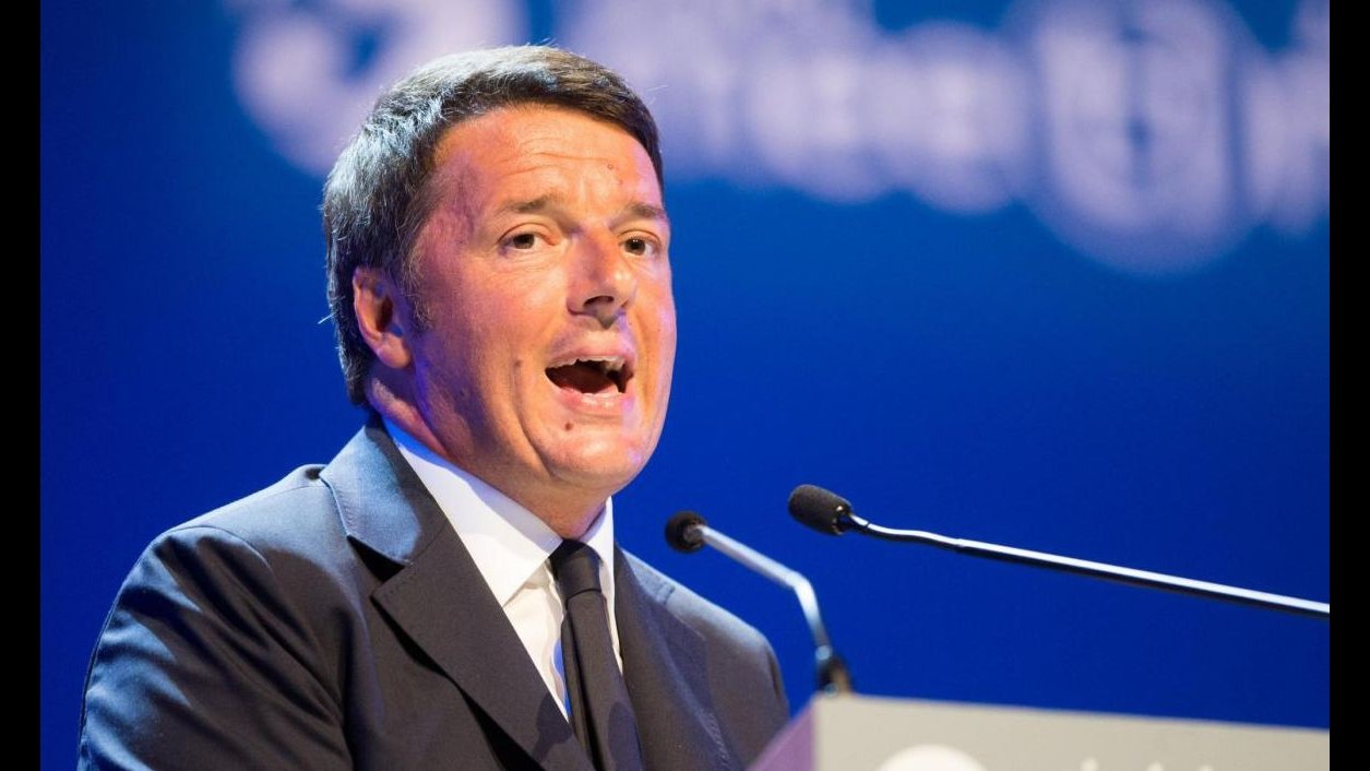 Immigrazione, Renzi: Trafficanti sono schiavisti del XXI secolo